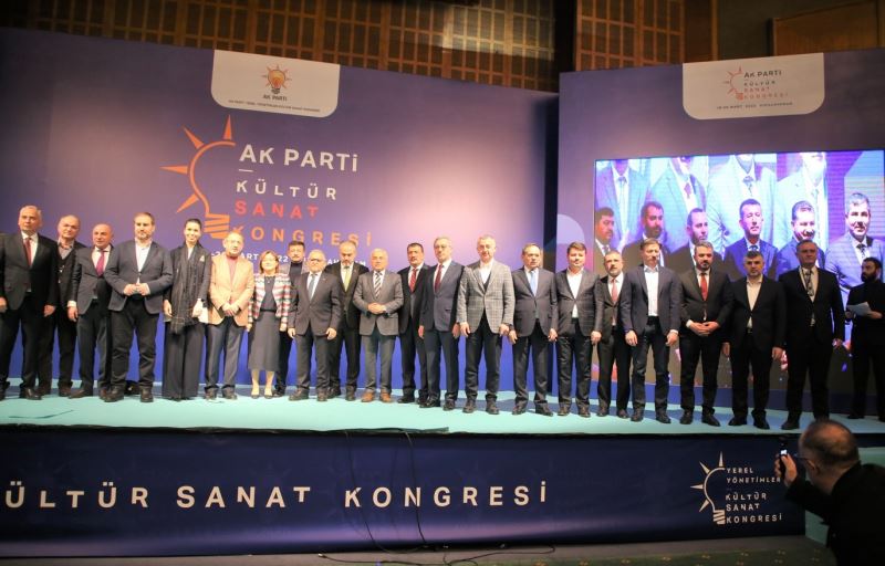 8. Uluslararası İstanbulensis Şiir Festivali’ne ödül
