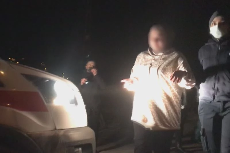 İntihara kalkışan üniversite öğrencisi genç kızı polis ekipleri ikna etti
