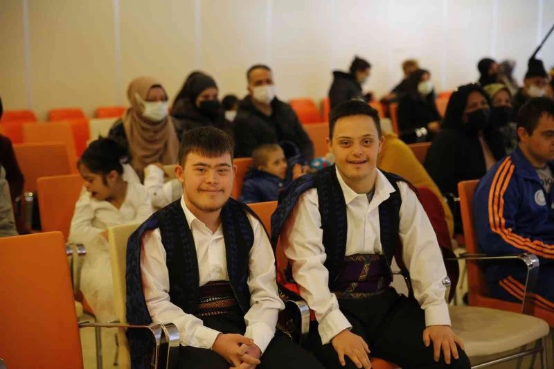 Antalya’da özel bireylerden özel etkinlik
