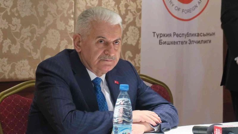 Binali Yıldırım: “Kırgızistan’daki Ahıska Türklerinin politikada yer almaları önem arz ediyor”
