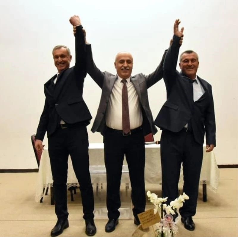 Muhtarlar derneğinde yeni başkan Enver Zengin
