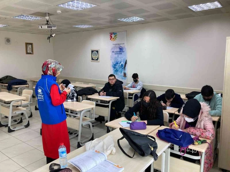 Gönülden gönüle öğreniyorlar
