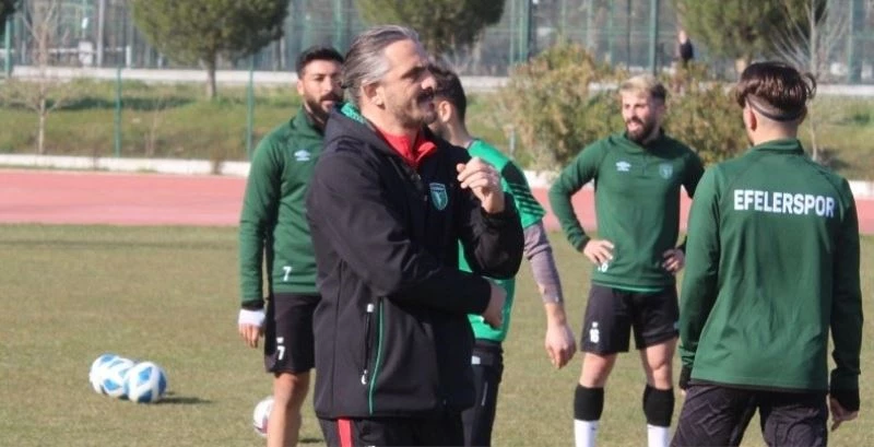Efeler 09 SFK Teknik Direktörü Boyar; 