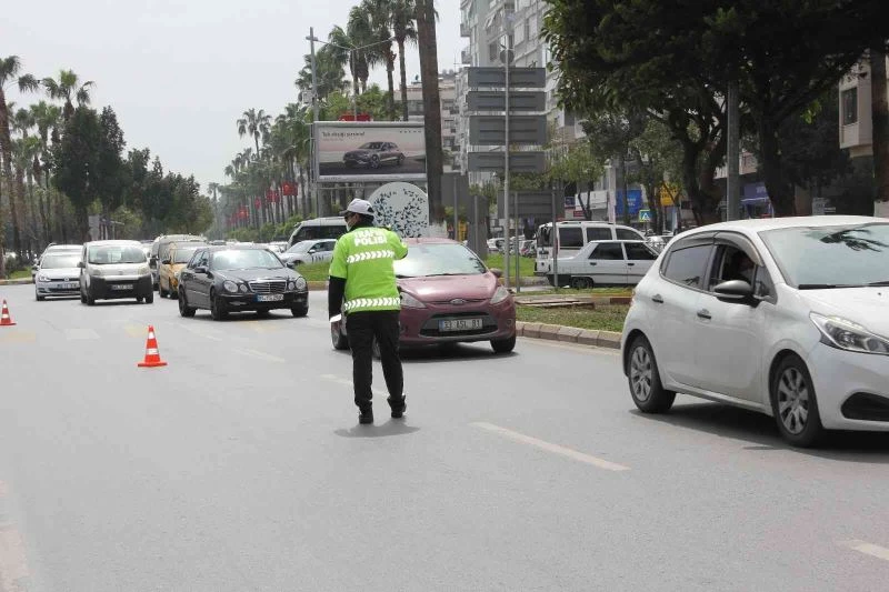 Mersin’de şubat ayında trafiğe bin 552 taşıt daha eklendi
