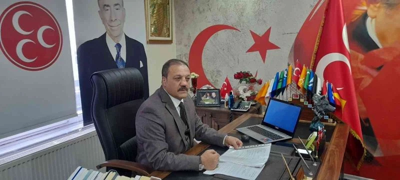 MHP İl Başkanı Naim Karataş, “Bunlar tiyatroya bile hakaret ediyor”
