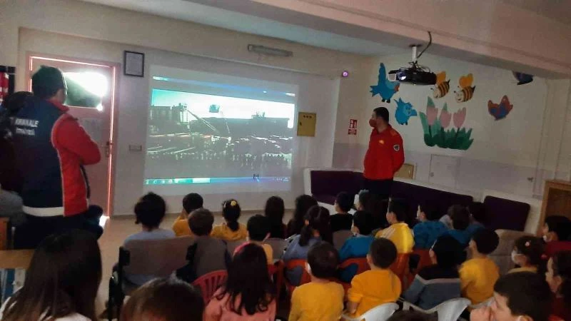 Kırıkkale Belediyesi İtfaiyesinden öğrencilere eğitim
