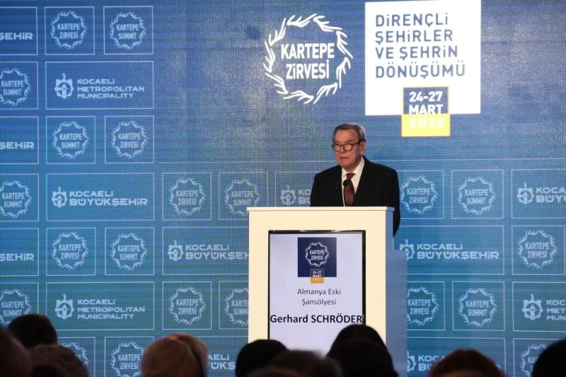 Almanya’nın eski Şansölyesi Schröder: 