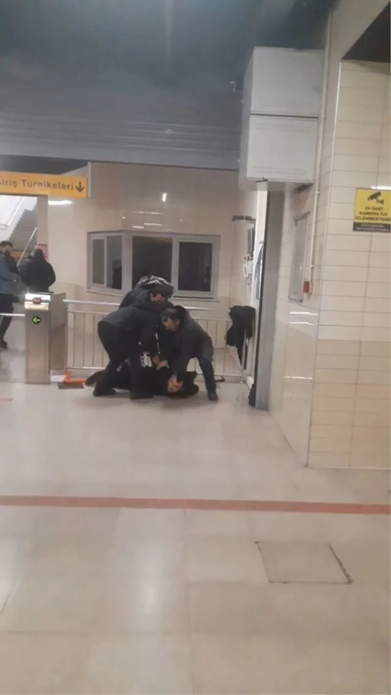 Bursa’da alkollü şahıs güvenlik görevlilerine zorluk çıkardı, ters kelepçe yapıldı
