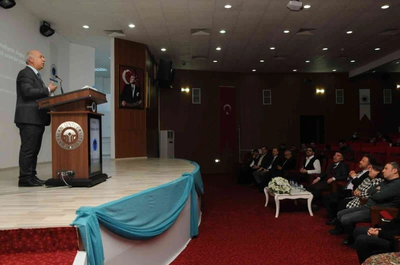 Batman Üniversitesi’nde Kalite Yönetim Süreçleri konulu toplantı düzenlendi
