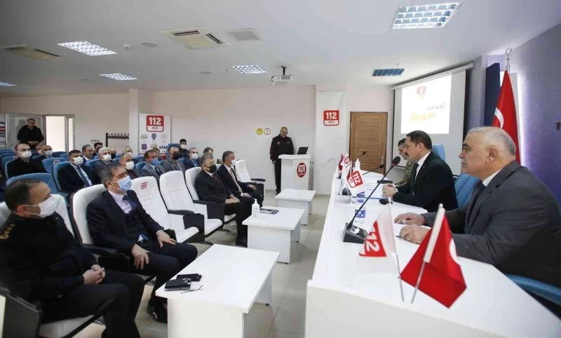 Vali Masatlı: “Afetlere müdahalede her türlü imkâna sahibiz”
