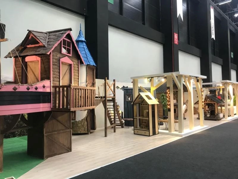 Mobilya fuarındaki ilginç tasarımlar dikkat çekti
