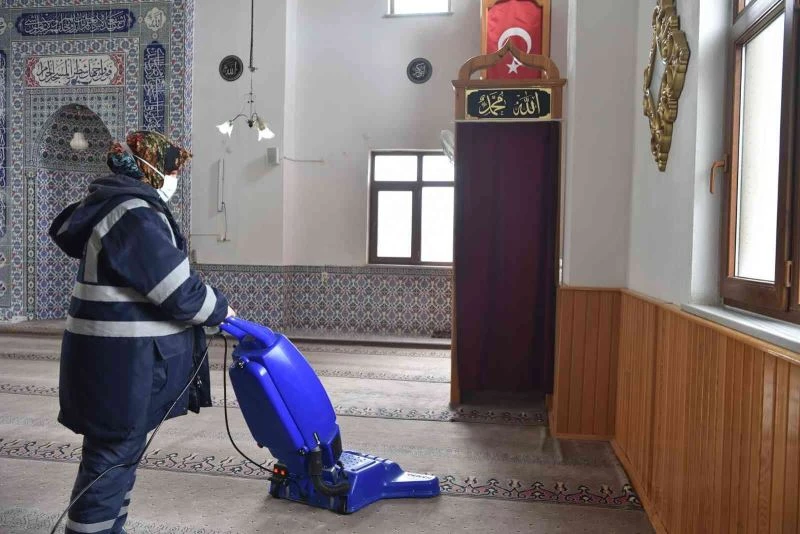 Çan’da ibadethaneler Ramazan ayına hazırlanıyor
