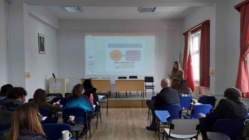 BEÜ’de Hizmet İçi Eğitime “Uzaktan Eğitim Temalı” seminer
