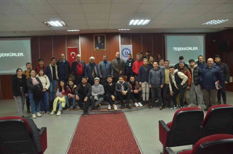 Turizm bilirubin gelişmesi için öğrencilere panel düzenlendi