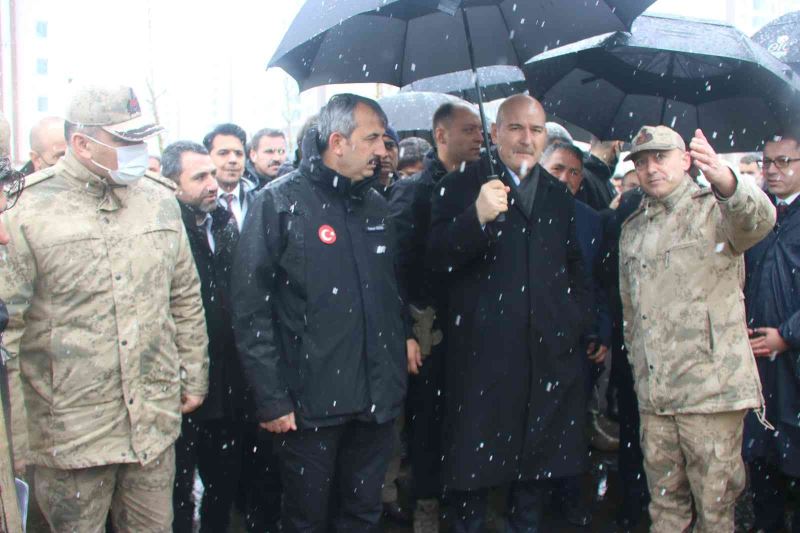 İçişleri Bakanı Soylu, Diyarbakır’da bin 433 personelin katıldığı deprem tatbikatına katıldı
