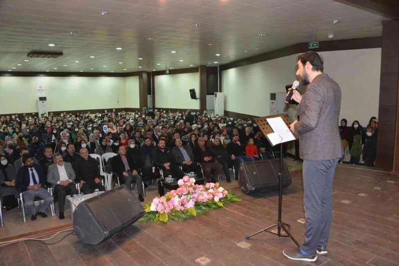 Serdar Tuncer Gediz’de sevenleri ile buluştu
