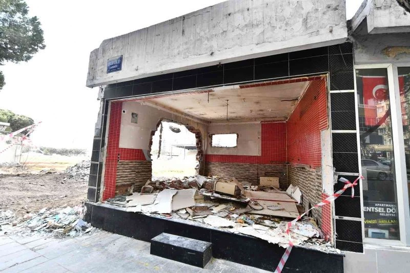 Soyer’den millet bahçesi için yıkımlara tepki: 