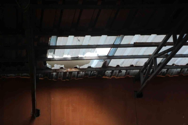 Tamirat yaptığı çatıdan düşen vatandaş hayatını kaybetti
