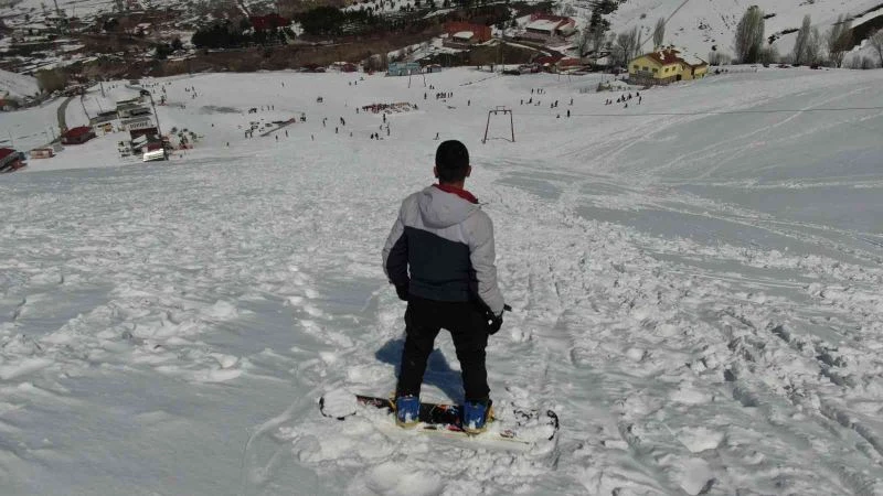 Başkentliler kar sezonunu Elmadağ’da kapattı
