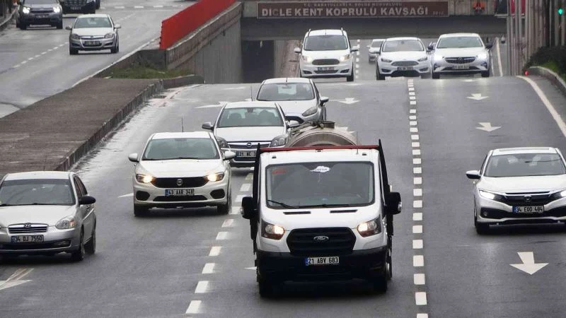 Yaşlı araçların egzozundan çıkan zehirli dumanlar, ölümcül hastalıklara yol açıyor
