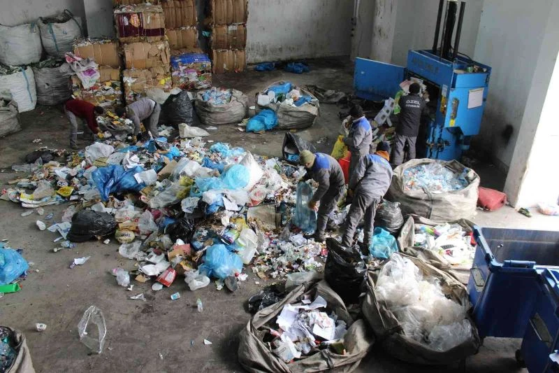 İlk pilot ilçede Geri Dönüşüm Merkezi sayesinde evsel atık yüzde 21 azaldı
