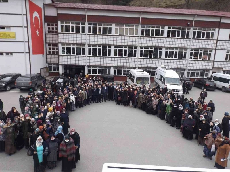 Çaykara ve Dernekpazarlı kadın girişimciler kooperatif çatısı altında güçlerini birleştirdi
