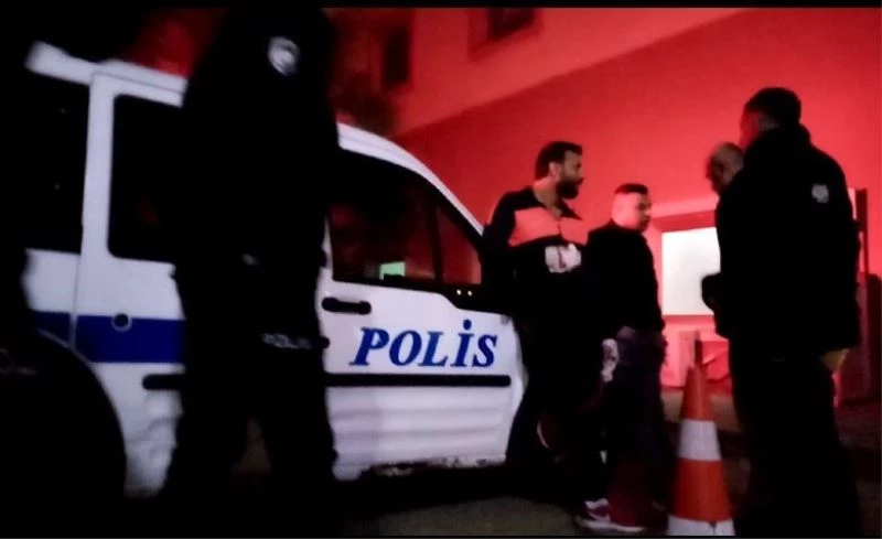 Çorlu’daki kavgada içki şişeleri havada uçuştu: 4 yaralı
