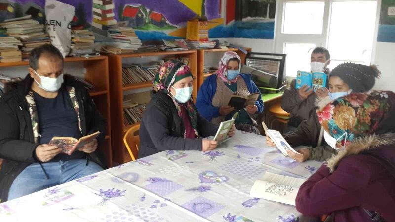 Köyceğiz’de ‘Ailemle Kitap Okuyorum’ etkinliği devam ediyor
