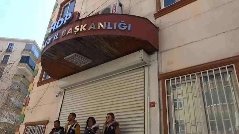 Evlat nöbetindeki babadan dağdaki gençlere çağrı
