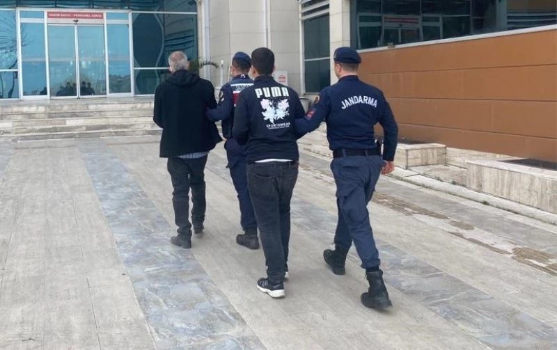 Firari 7 hükümlü jandarma dedektifleri tarafından yakalandı
