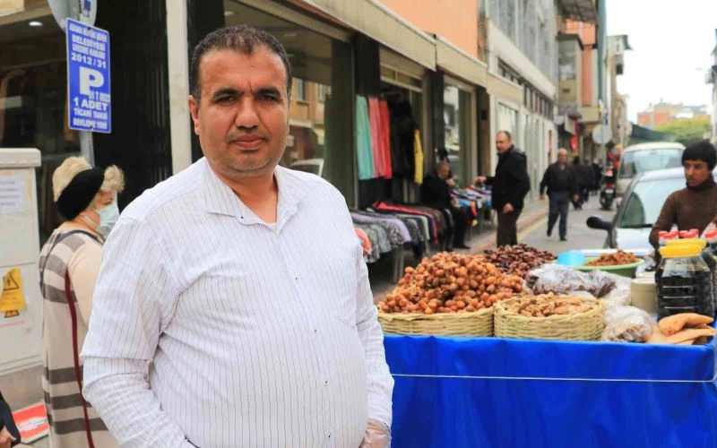 Davutoğlu’na tepki gösteren esnaf konuştu: “İhanet haini vurur”
