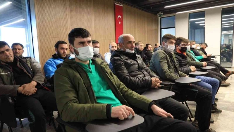 Vektörle mücadele ekipleri bilgilendirildi
