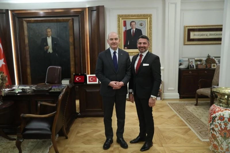 Başkan Yüzügülü, Bakan Soylu ile Sivrihisar’daki projeler hakkında fikir alışverişinde bulundu
