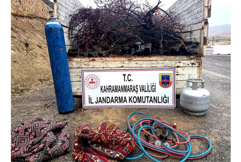 Kahramanmaraş’ta tren yayı çalan 4 şüpheli yakalandı
