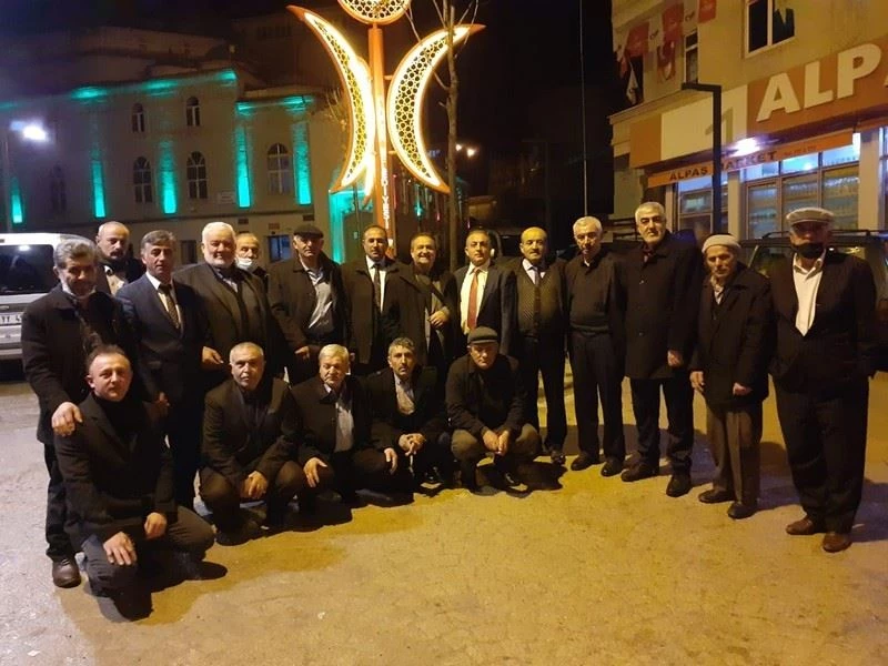 İçişleri Bakanı Süleyman Soylu Alucralı muhtarlarla buluştu
