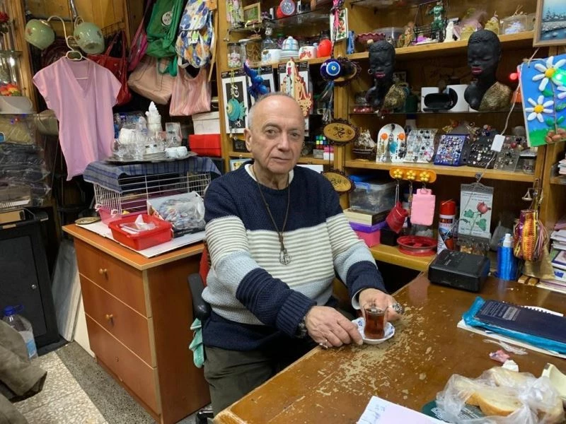 35 yıl hem kaptanlık hem de antikacılık yaptı
