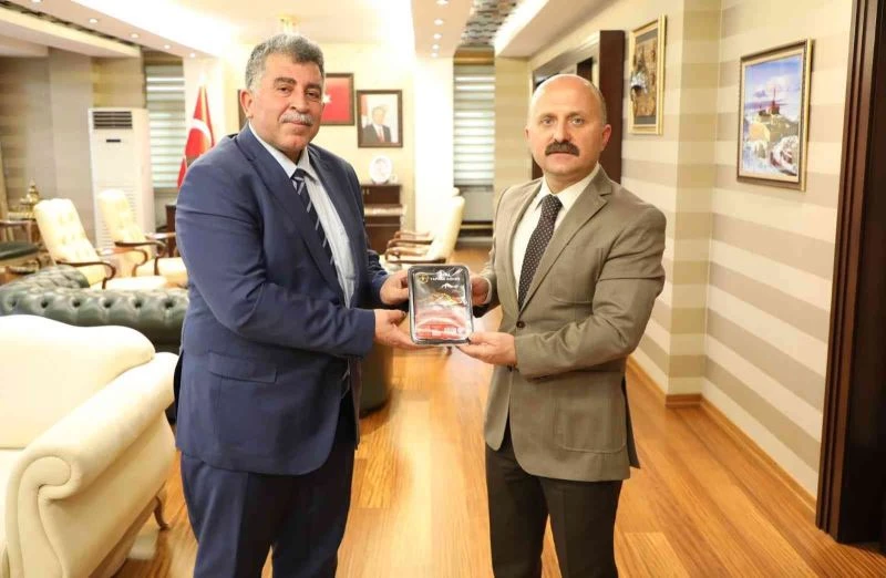 Ağrı döneri raflardaki yerini alıyor
