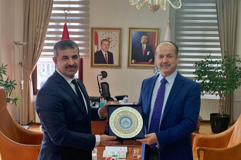 ÇAKÜ’nün uluslararasılaşma hedeflerine Yunus Emre Enstitüsü’nden destek
