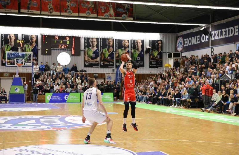 FIBA Europe Cup: ZZ Leiden: 71 - Bahçeşehir Koleji: 77
