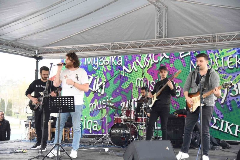 Müzik durağı konserleri ile ilkbahara merhaba
