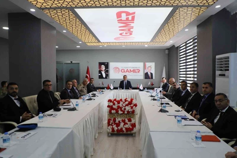 Hakkari’de ‘Doğal Afetleri Değerlendirme’ toplantısı
