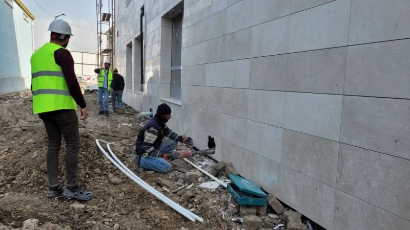 İtfaiye binasının iç donanımı tamamlanıyor
