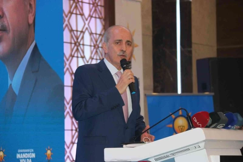 Kurtulmuş: “Biz insanların ana dillerinin ana sütü kadar helal olduğuna inanan bir siyasi harekatız”
