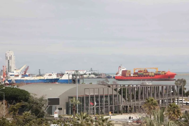 Samsun’da ihracat, ithalatı ikiye katladı
