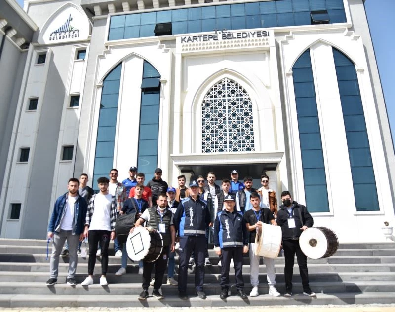 Kartepe’de 84 davulcu ilk sahura hazır
