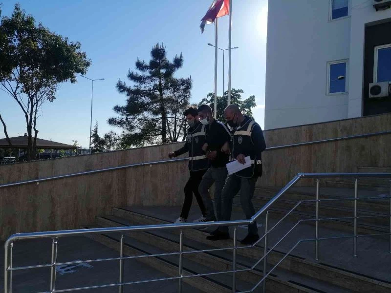 Kıskançlık sebebiyle eşini 15 yerinden bıçaklayan kocaya 11 yıl 3 ay hapis
