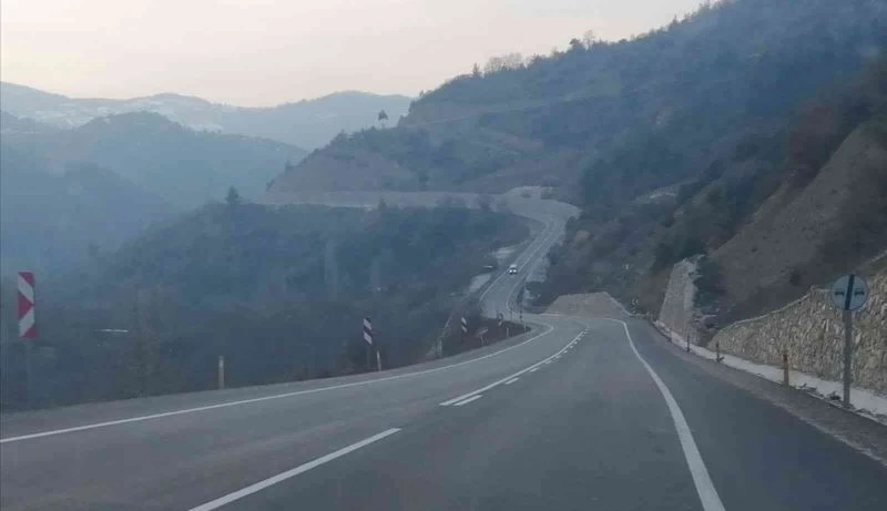 Orhaneli ve Keles yoluna çelik bariyer
