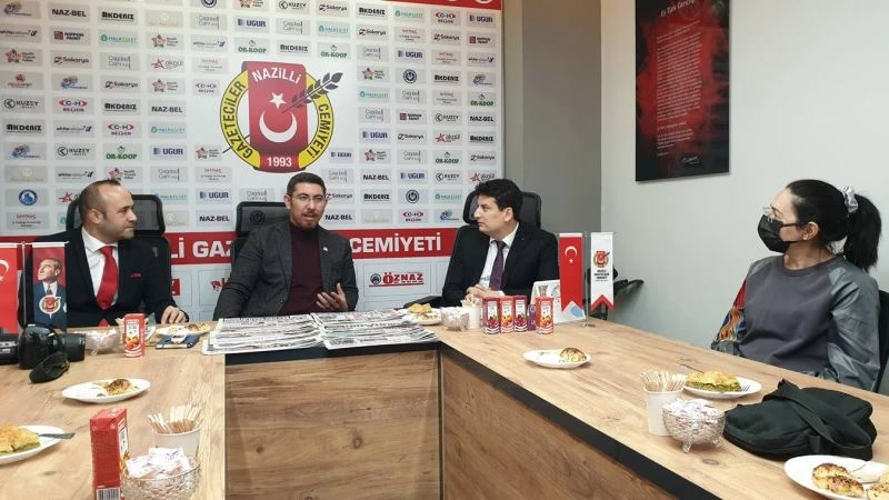 Başhekim Tetik, gazetecileri bilgilendirdi
