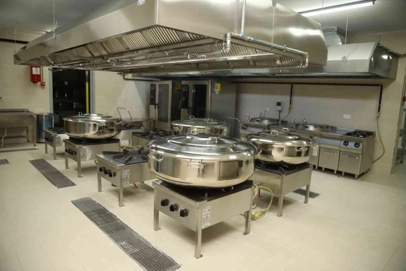 Kartal’da günde 3 bin kişinin sıcak yemek ihtiyacı karşılanacak
