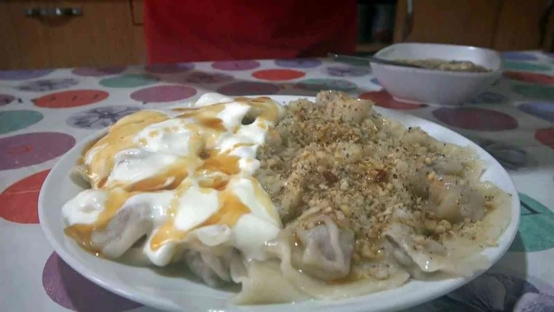 Cevizli ve yoğurtlu lezzetiyle Sinop mantısı
